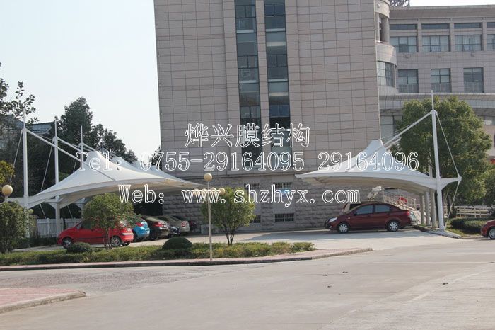 膜結(jié)構(gòu)車(chē)棚低價(jià)真的無(wú)能嗎