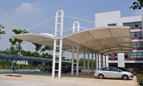 膜結(jié)構(gòu)停車棚的材料選擇