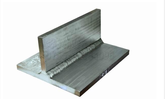 鋼結(jié)構(gòu)焊接-燁興膜結(jié)構(gòu) 鋼結(jié)構(gòu)焊接 (4).jpg